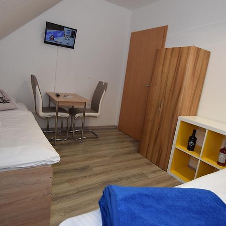 Monteurzimmer Kirchheim-Teck Kirchheim unter Teck Exteriör bild