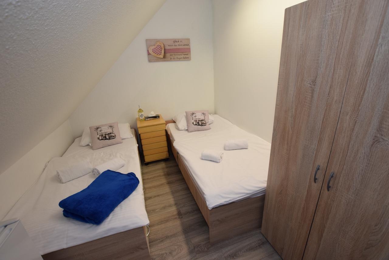 Monteurzimmer Kirchheim-Teck Kirchheim unter Teck Exteriör bild