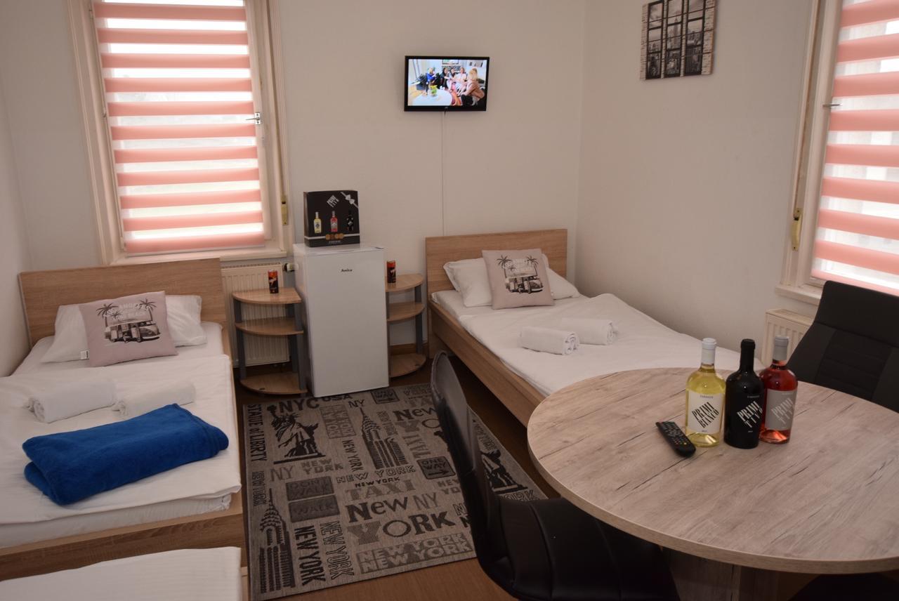 Monteurzimmer Kirchheim-Teck Kirchheim unter Teck Exteriör bild